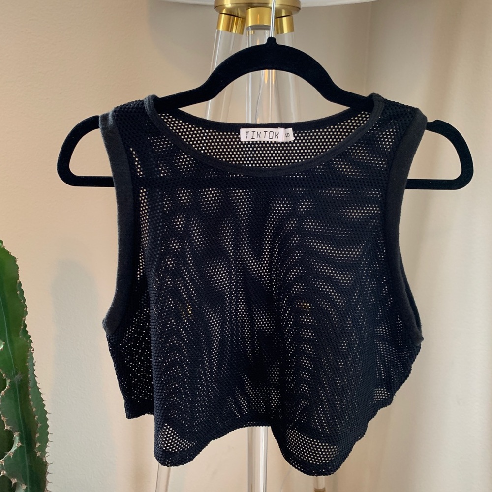 Mesh crop muscle tank